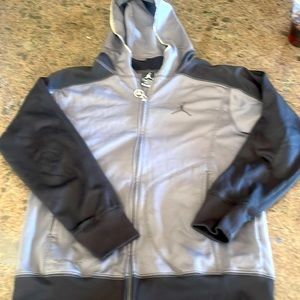 Boys Medium Jordan Zip up Hoodie